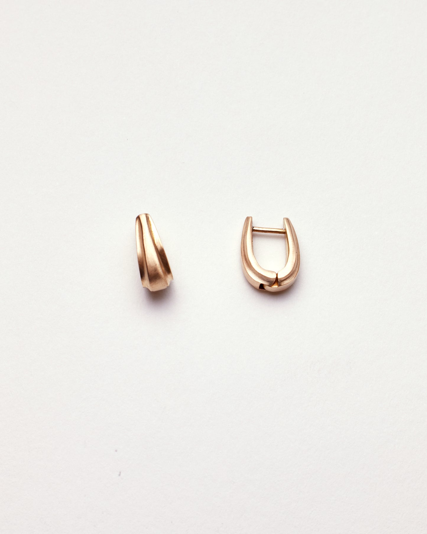 Trim Hoops • 14k