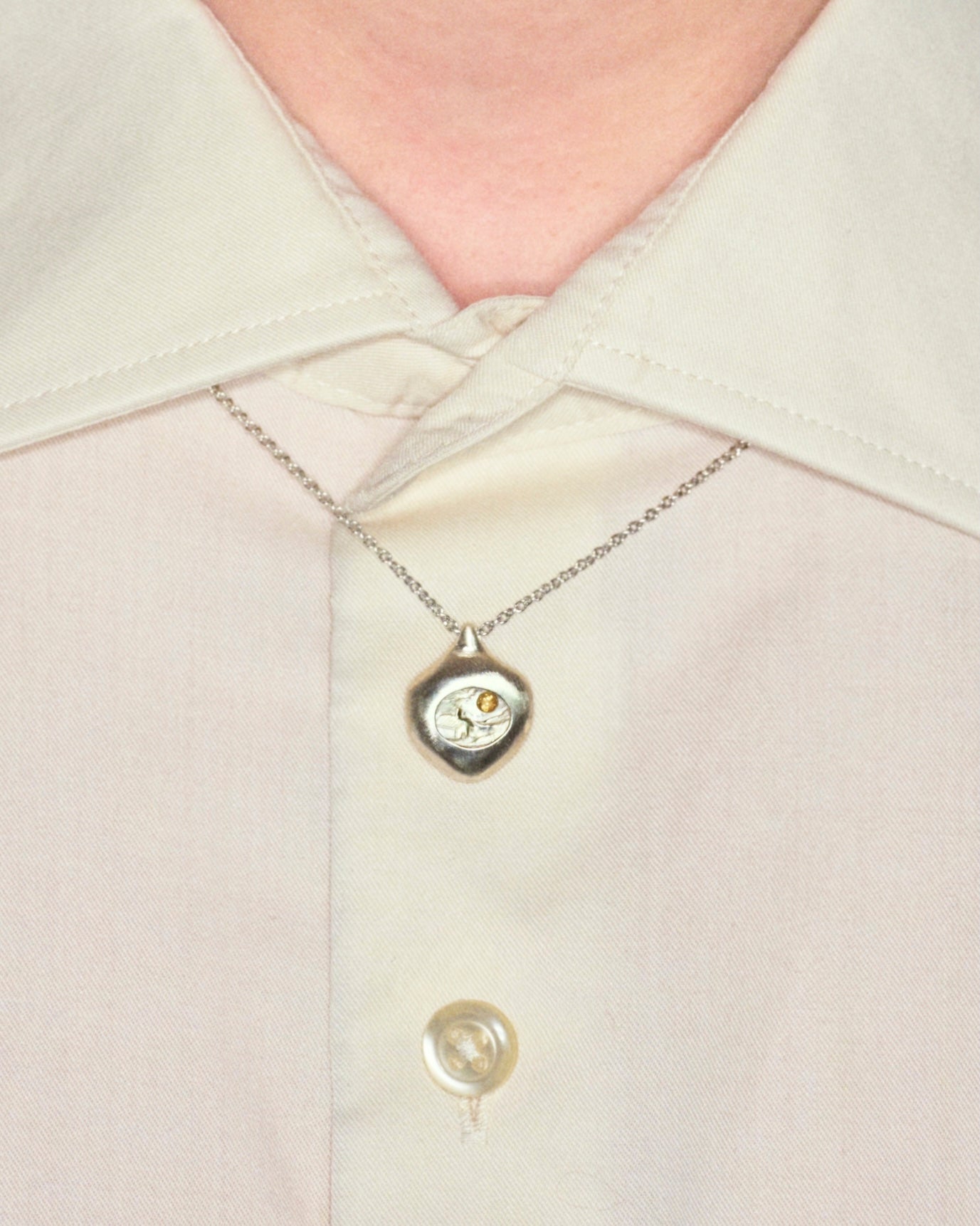 Picturesque Pendant