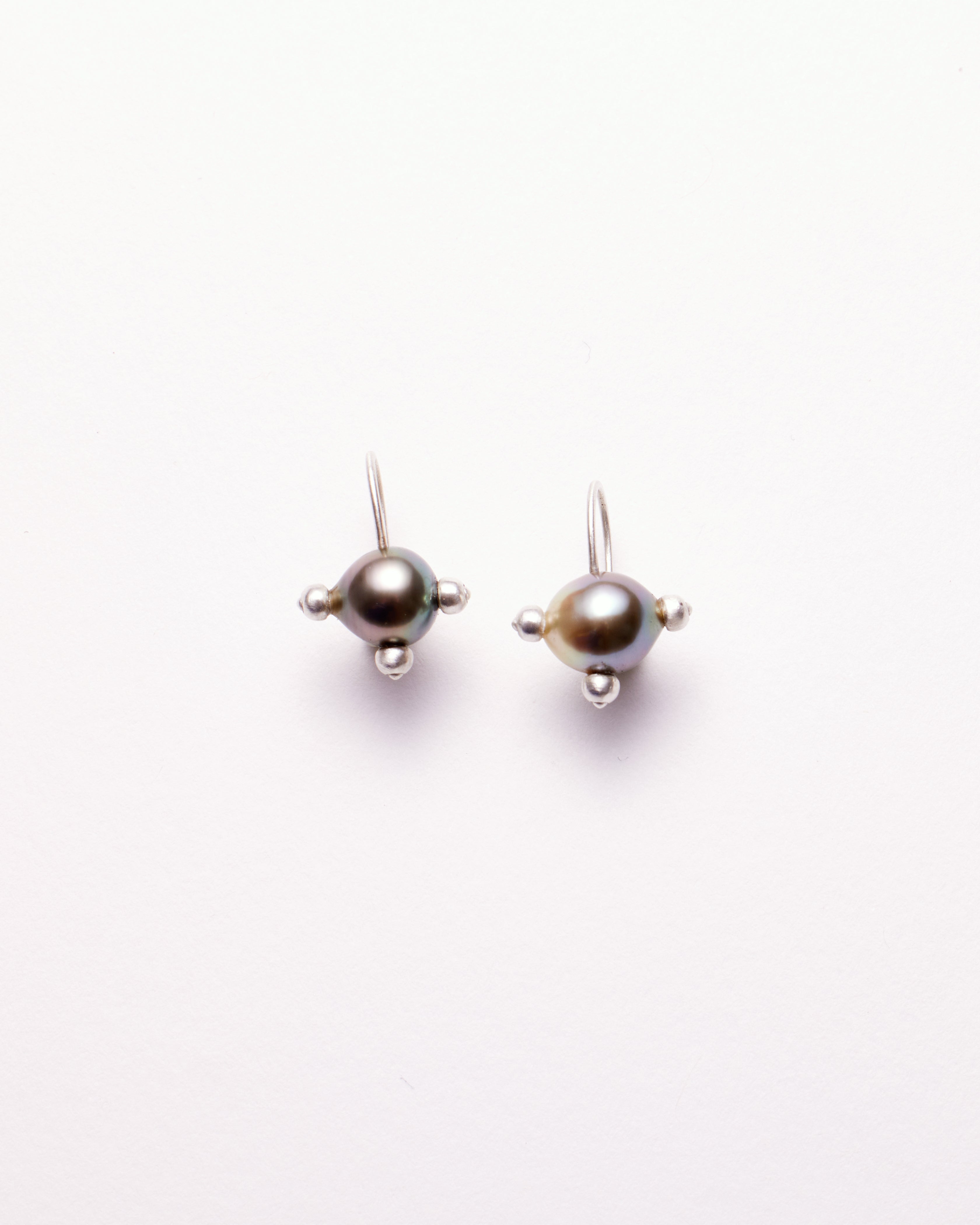 ピアス TATIANA Moissanite pearl earrings EC1761 TATIANA】 Moissanite Pearl Earrings ピアス (EC1761)