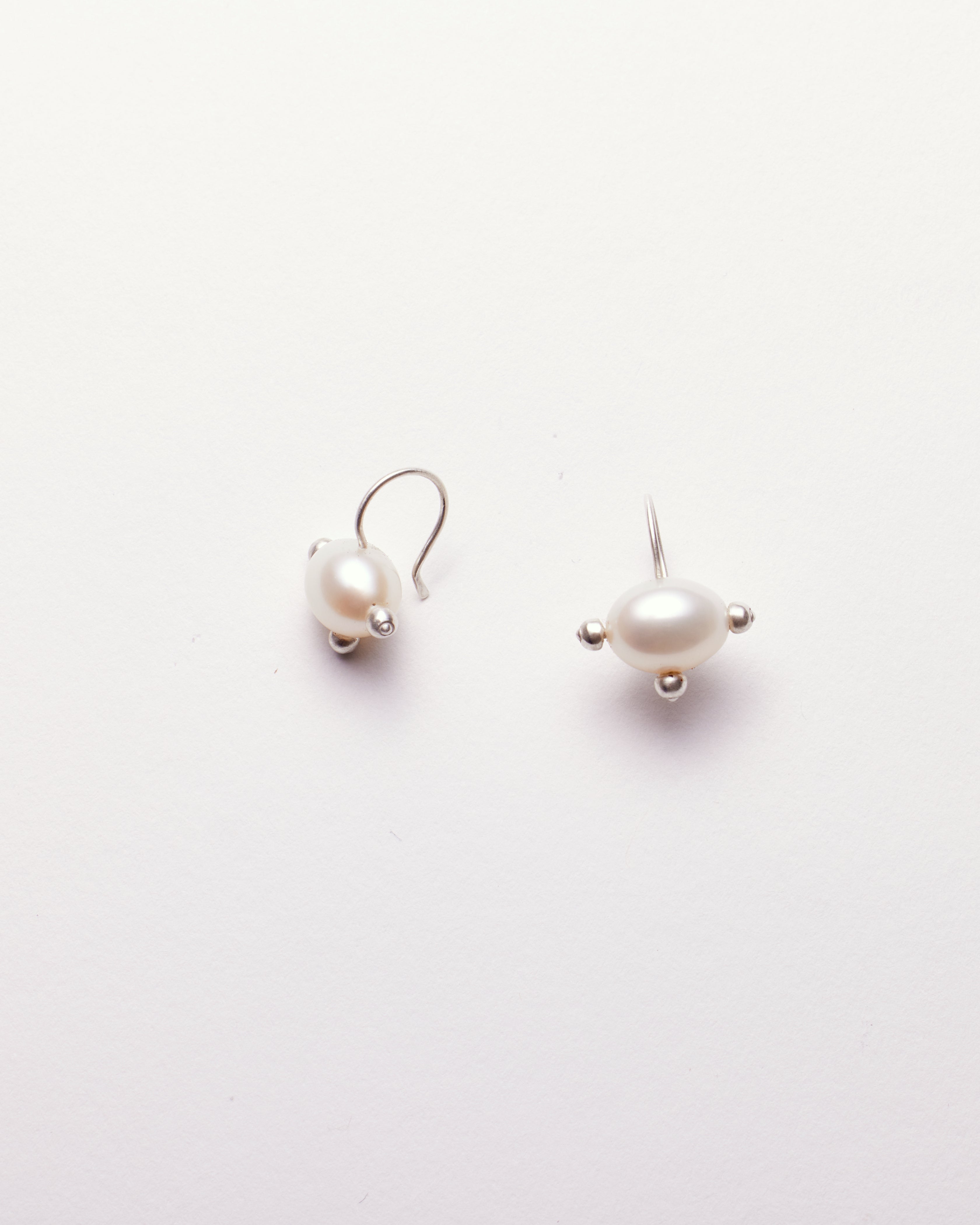 ピアス TATIANA Moissanite pearl earrings EC1761 TATIANA】 Moissanite Pearl Earrings ピアス (EC1761)