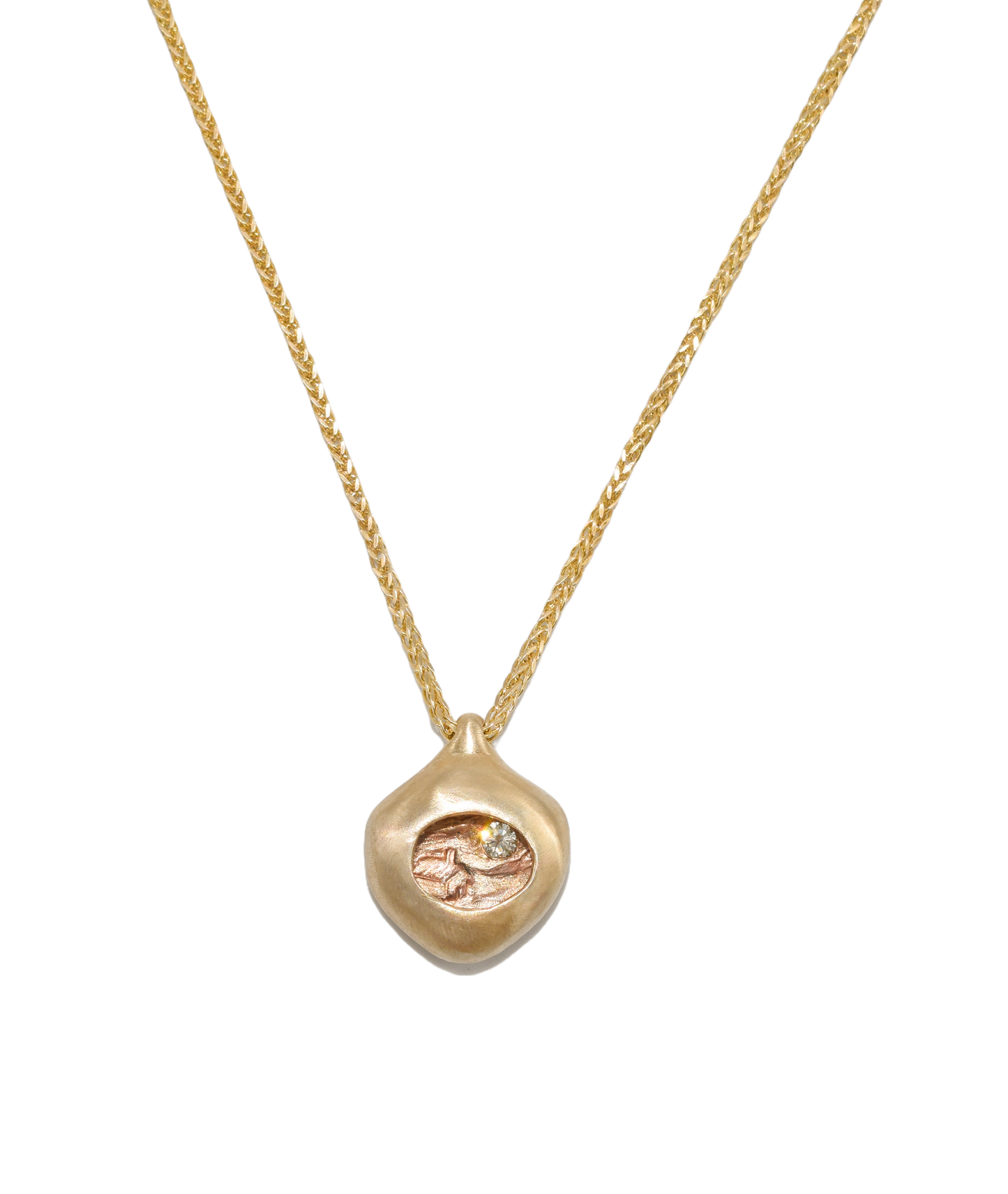 Picturesque Pendant • 10K