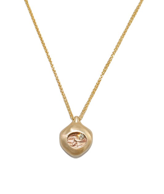 Picturesque Pendant • 10K