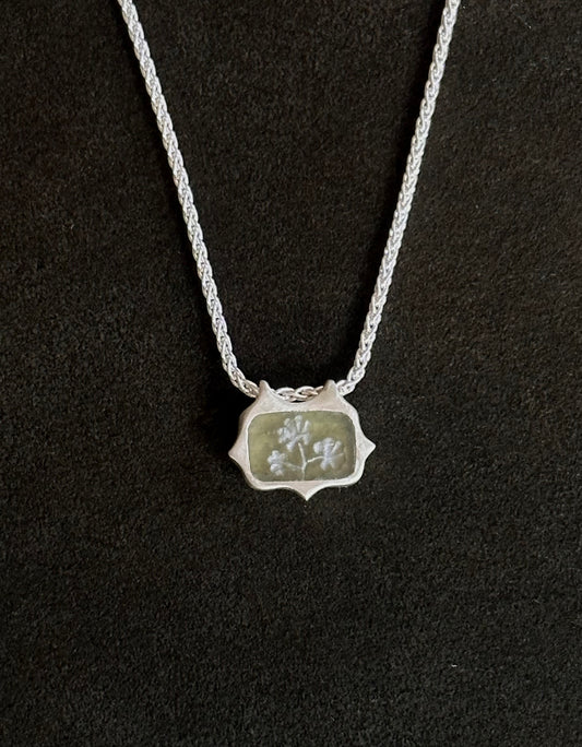 Geranium Pendant